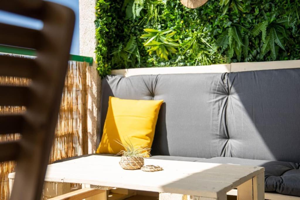 Апартаменты 1ªlinea Mar-Piscina-Wifi-Portaventura-Luxury-Chill5 Салоу Экстерьер фото